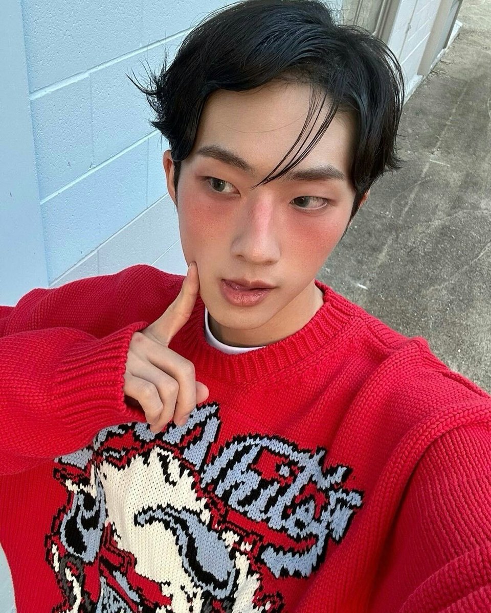 dailychoijiung's tweet photo. https://t.co/SvgHLlUhV6