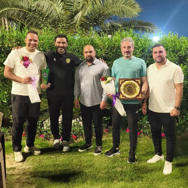 AlshortaSC_EN's tweet photo. 🟢 Al-Shorta today says goodbye to Moamen Soliman, the most decorated manager in the club's history who departs by mutual consent.

The Egyptian was presented with a commemorative plaque in recognition of his efforts &amp; achievements at the club, having won five major trophies. 🏆 https://t.co/Nn7Ttb8USE