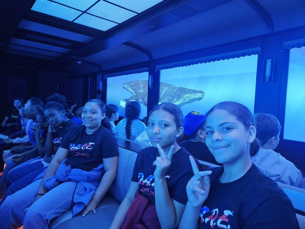 pwh105's tweet photo. 5th Grade Field Trip Fun!! https://t.co/DD1IYEktsm
