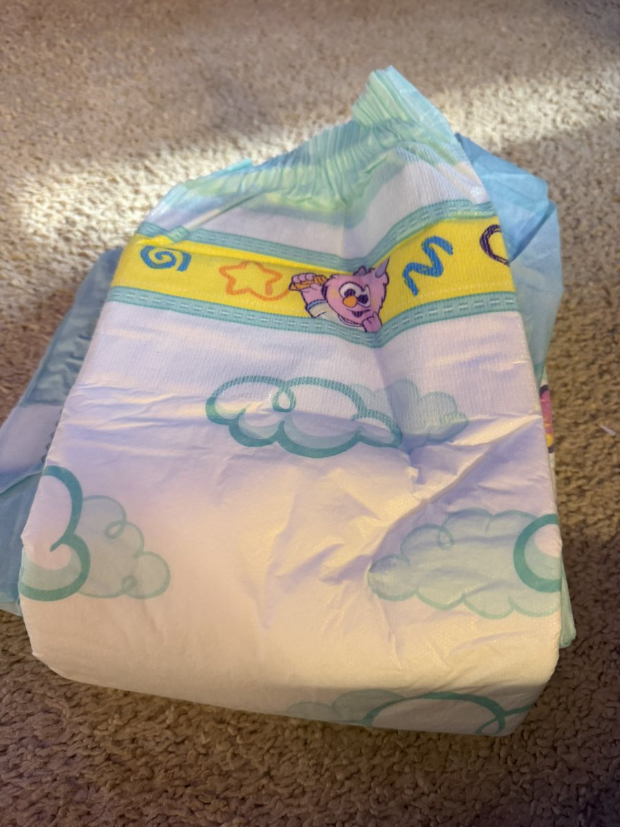 PartyStream3's tweet photo. I’m padded up and feels like a soft cloud around my crouch it’s so nice. Something about it is magical. I love it I love it I love it.
#diaper #pampered #padded #diaperbrained https://t.co/zkP3s9dGmY