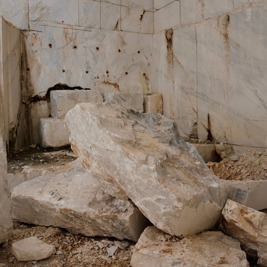 ZPowell91974's tweet photo. In 1517, Michelangelo saw possibility in Monte Altissimo — carving the first road into its marble-rich slopes. That vision set the foundation for centuries of art, architecture, and craft.

Altissimo marble has since shaped some of the world's most e... https://t.co/fqnmcThr87