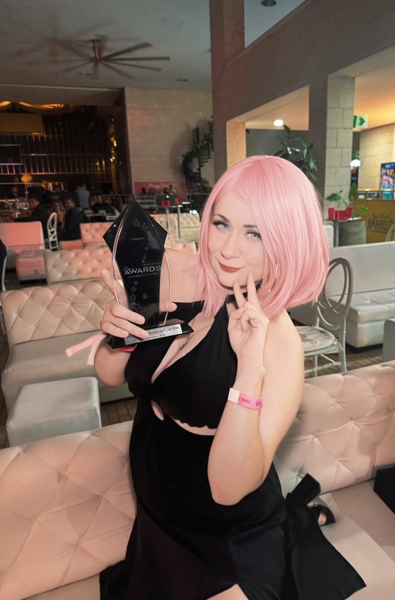 Harimoon tweet media