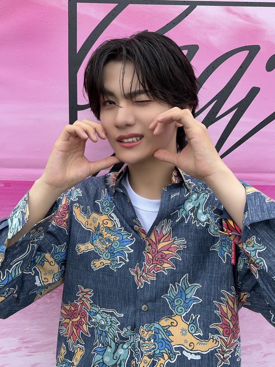 りじちょー tweet media