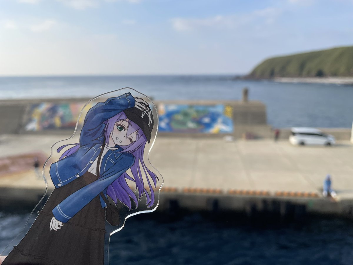 望月杏奈 「#旅する杏奈 杏奈、諏訪之瀬島だよ…」|チヨダのイラスト