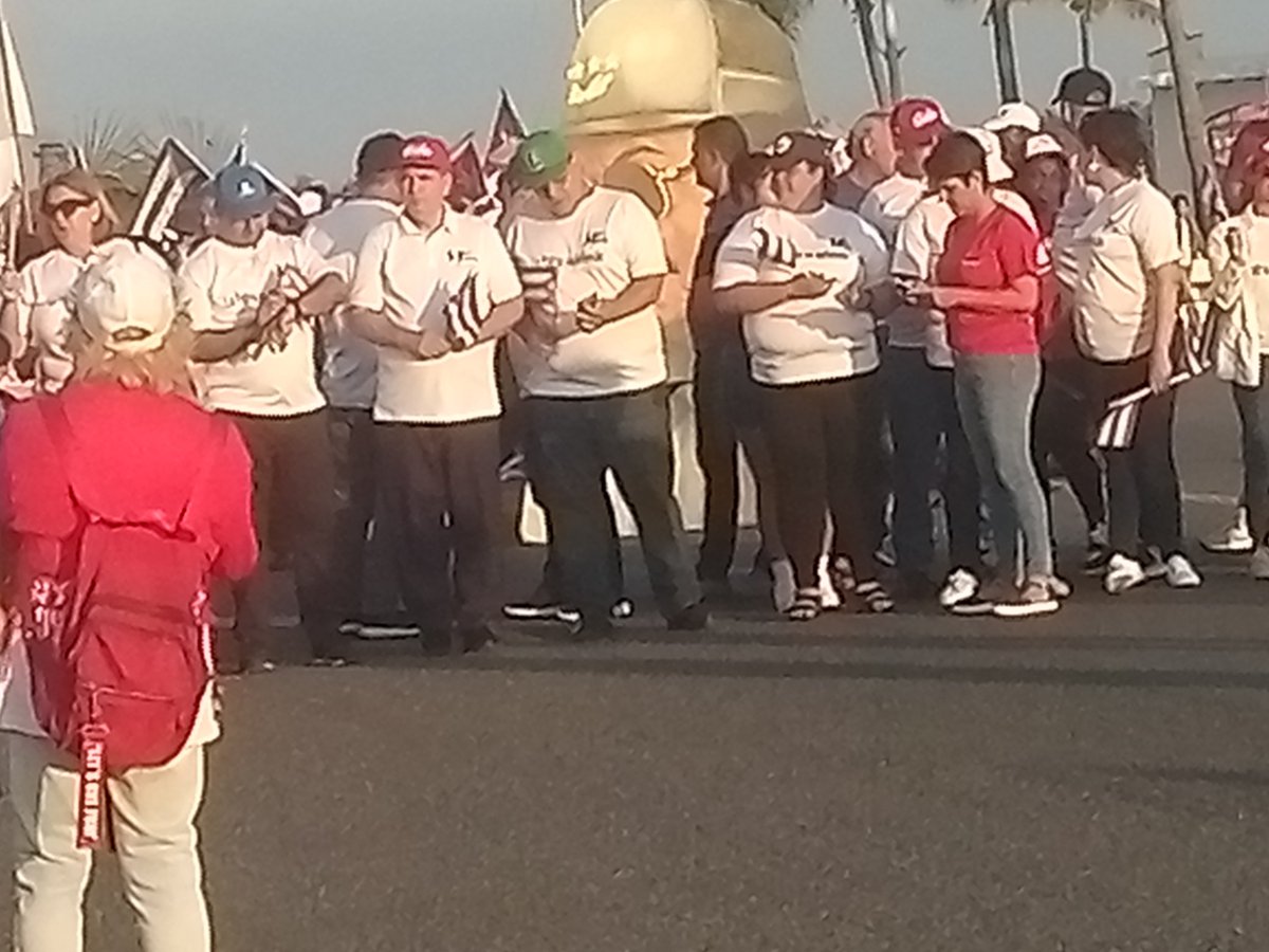 Alegría , alegría, Viva Cuba 🇨🇺🇨🇺🇨🇺#Que clase de pueblo tenemos #100FuegosVibra.  Cienfuegos no falló.