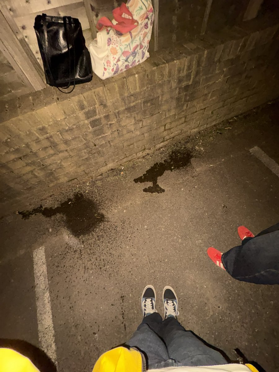 kickcrushedcans's tweet photo. london pisses but they keep getting worse https://t.co/7DVVRMoR0C