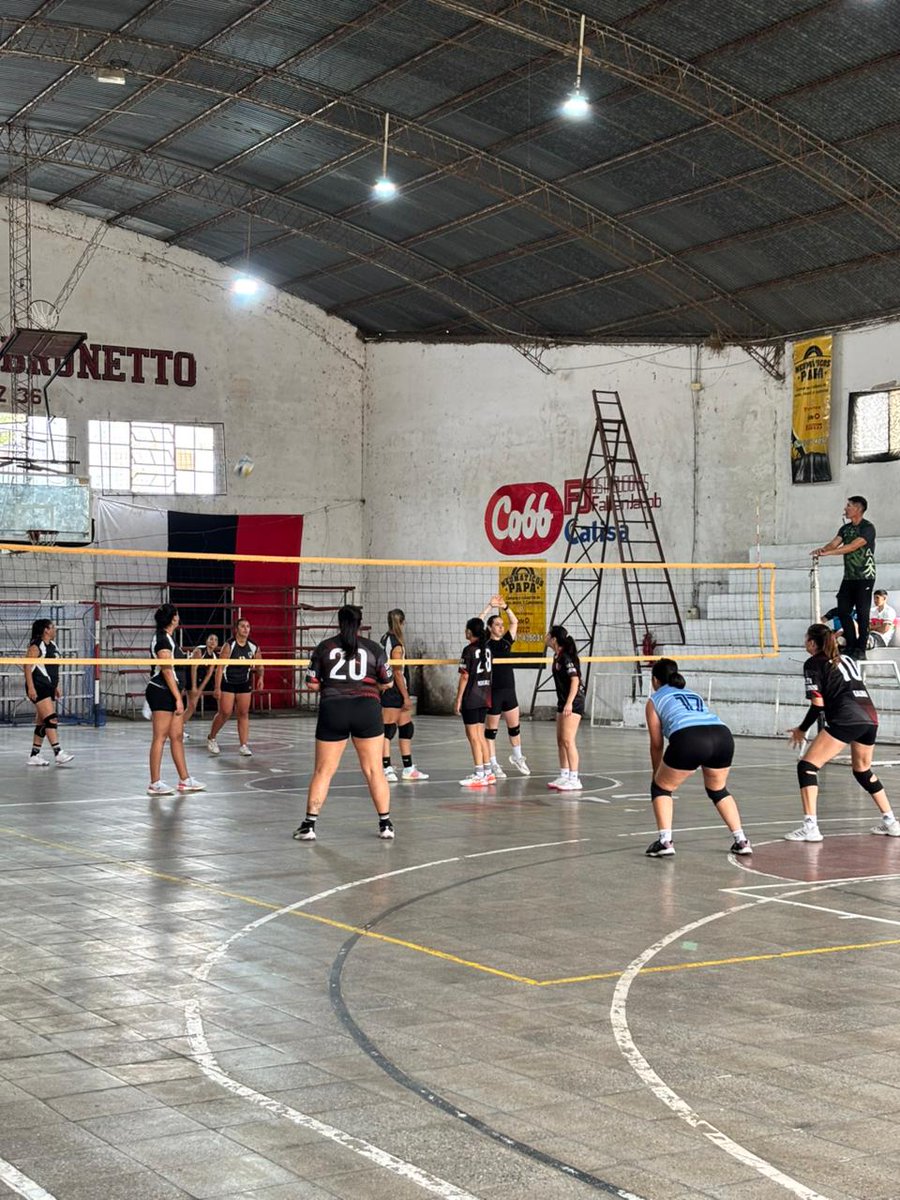 Distintas disciplinas se desarrollan en diferentes puntos de Santa Elena, en el marco del Gran Torneo de los Trabajadores impulsado por la Coordinación de Deportes.

Una propuesta que promueve el encuentro, la participación y el espíritu deportivo en esta fecha tan significativa.