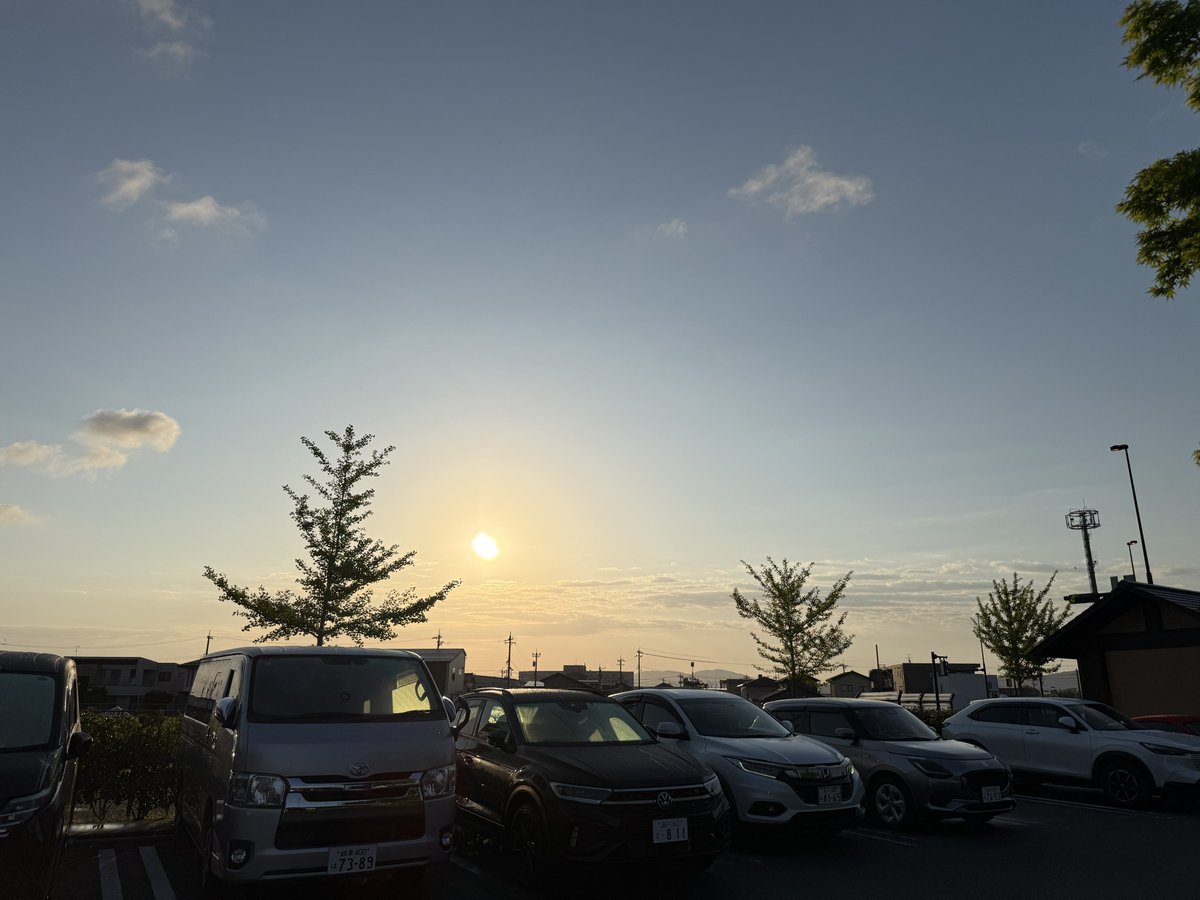 こーち tweet media