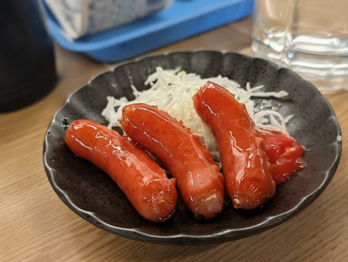 よこずき tweet media