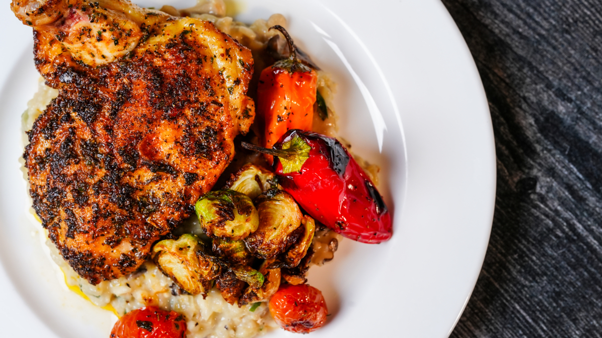 HiltonPostOak's tweet photo. The difference is in the details you don’t have to think about.

Our onsite catering is thoughtfully prepared by our culinary team to bring ease, flavor, and quiet polish to every event. Start planning with us today:  https://t.co/3S92cDozeb https://t.co/WUNLgrknJW