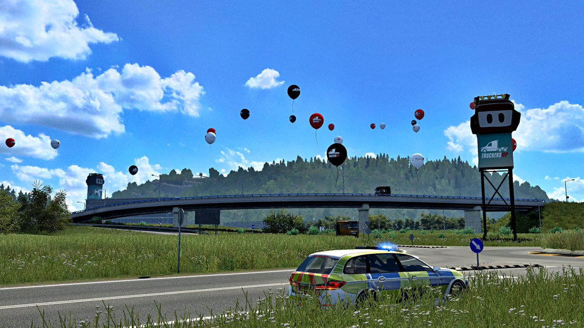 David0Connor's tweet photo. 2/3 #TMP12 #eurotrucksimulator2 #gaming #ets2 #tmp #truckersmp #BestCommunityEver https://t.co/fqyqOUDJA2