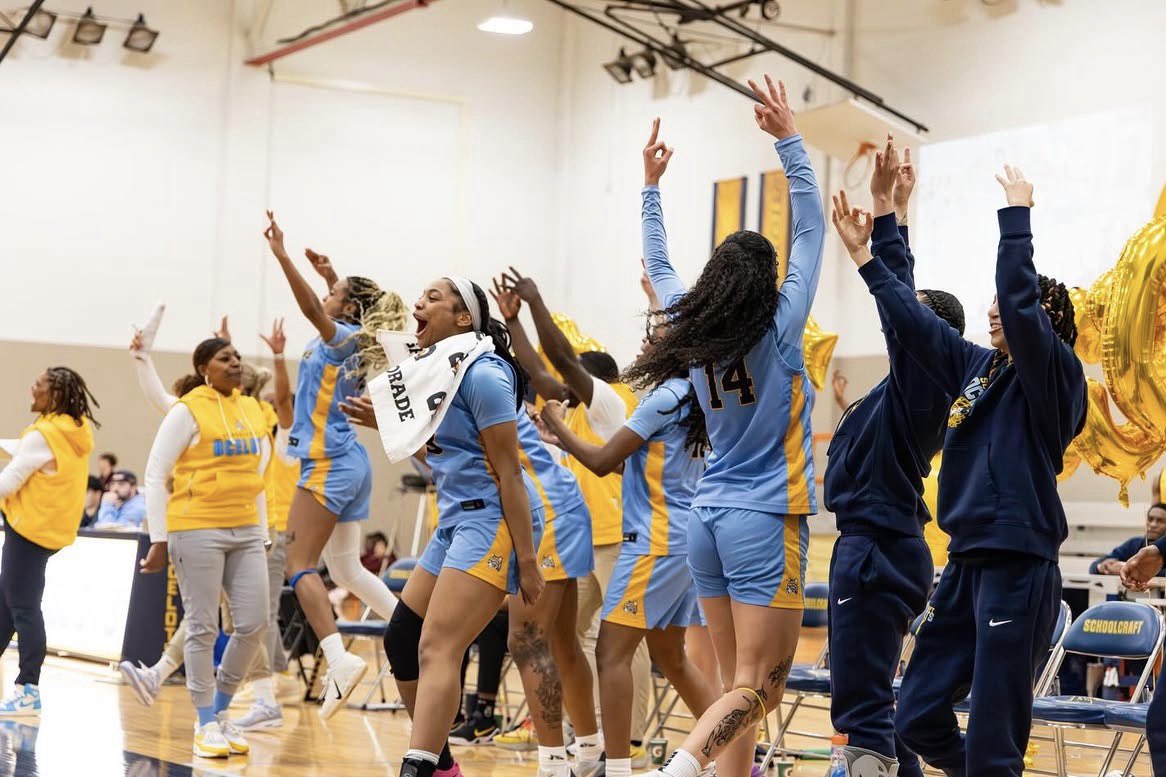 SchoolcraftWBB's tweet photo. Great things brewing for our program! Building off a historic run. Grads finding fits &amp; gaining traction in recruiting, key additions locked in as we continue adding to the 🧩 for our 26-27 team. June camps filling up &amp; 👀 on ‘27 recruiting too. Both ways! #WhySchoolcraft 💛🩵💙 https://t.co/yjoiOc7miJ