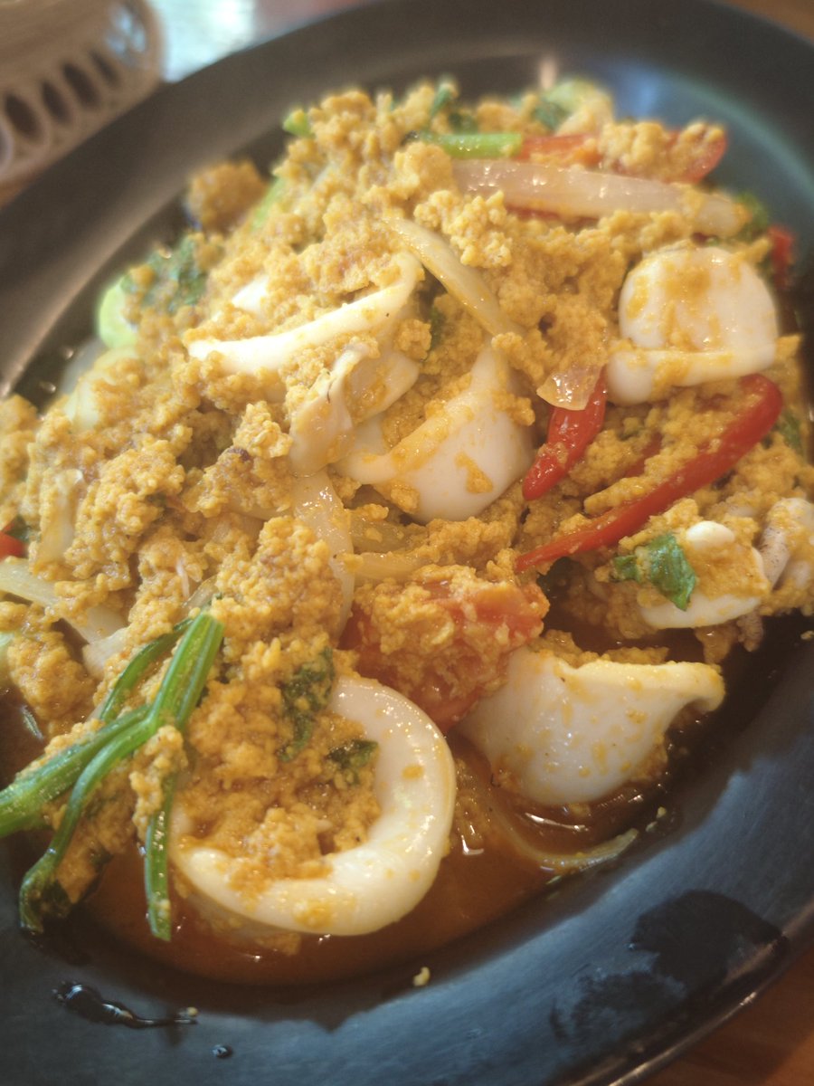 boyerror's tweet image. .

หมึกผัดผงกระหรี่ : Stir-Fried Squid with Curry Powder

#delicious
#squid
#currypowder
#seafood​
#food

Mobile phone : xiaomi14ultra thailand