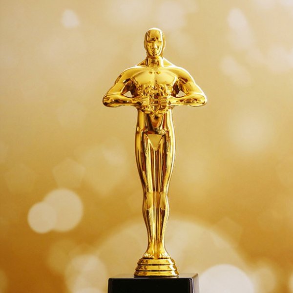 🚨 O OSCAR PROIBIU INTELIGENCIA ARTIFICIAL!

Hoje saiu algumas noticias sobre mudanças do #Oscars, e algumas delas afetam inteligência artificial!

• Roteiros devem ser feitos inteiramente por seres humanos, sem uso de IA.
• Não sera permitido a submissão de atores feitos por