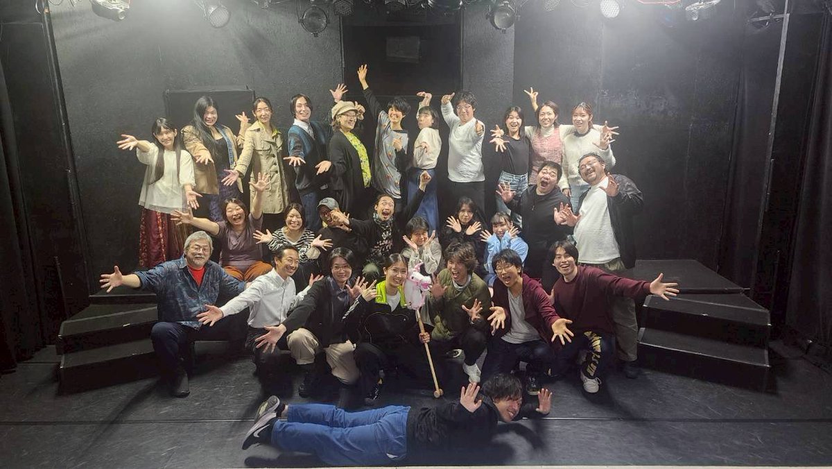 葵まい tweet media