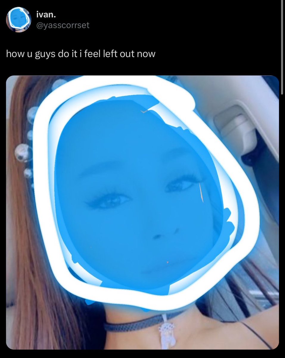 alex tweet media