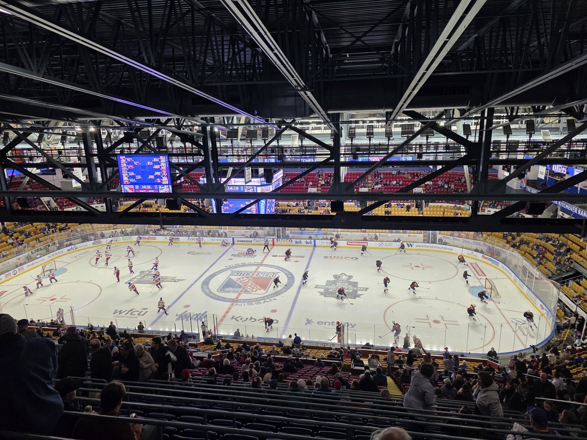 paivatheway's tweet image. Warm-ups are underway as @SpitsHockey visit the @OHLRangers. 

Costanzo starts for Windsor, Kirsch for Kitchener who get Ellinas back in the lineup. KIT leads the series 3-1.

Join @Beller800 and I for the broadcast on @AM800CKLW #OHLPlayoffs #Spitfires #Rangers @OHLHockey