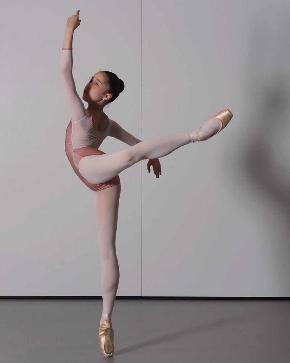 koharu_yamtcix's tweet image. Throwback to the concours de promotion, 2 months ago 🎀

📸 @svetlanaloboff 

#ballet #concours #parisopera #parisoperaballet #dance #lafillemalgardee #lise #tbt #variation #balletphotography #stage #2023