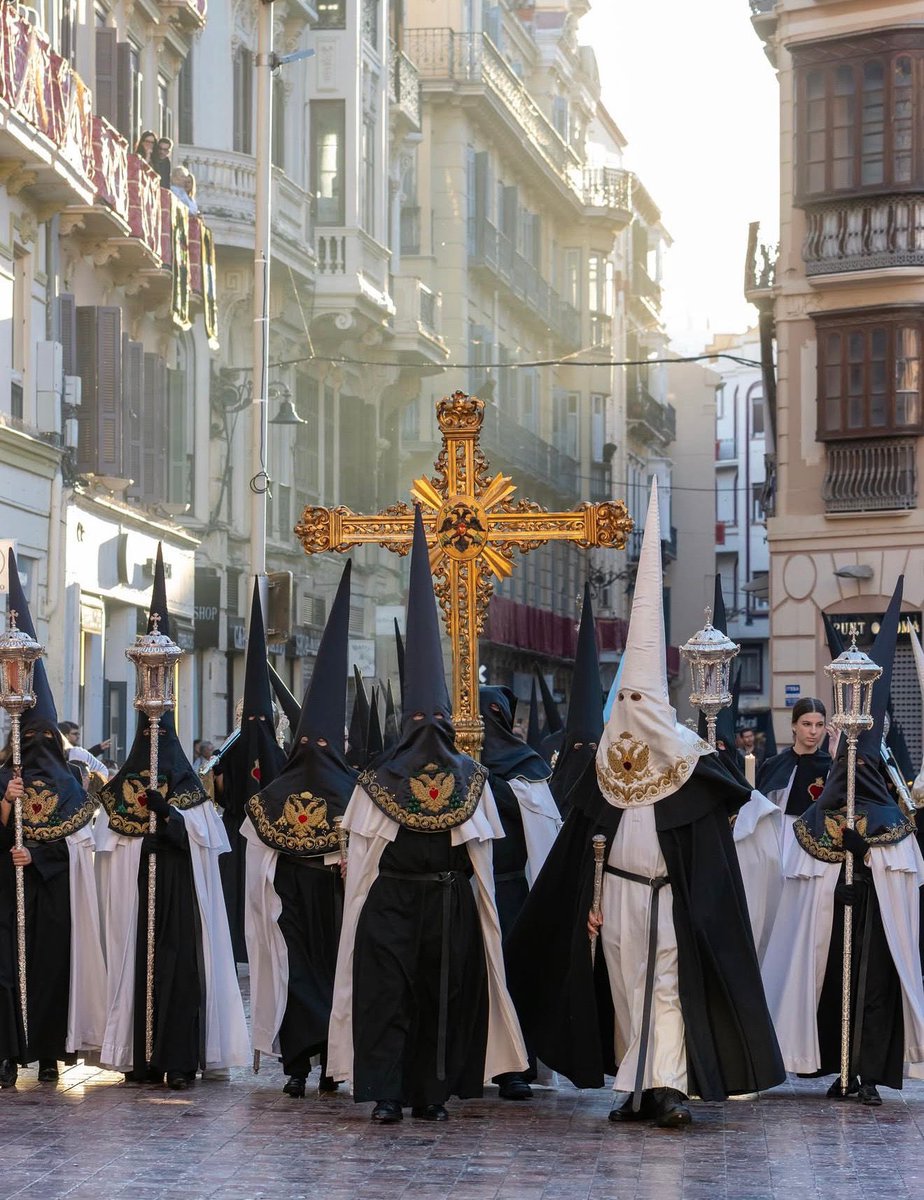FRENTE DE PROCESIÓN