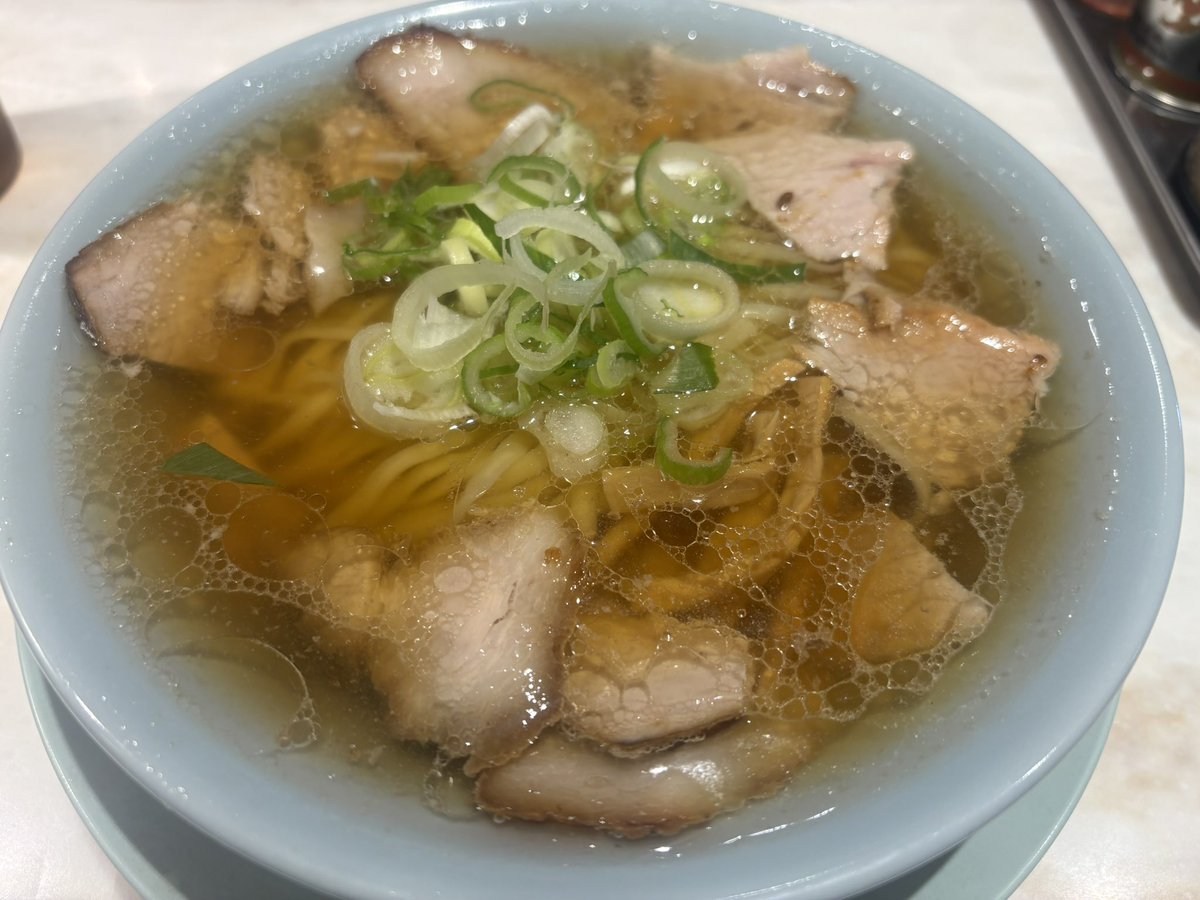 吉田愛梨🍽 tweet media