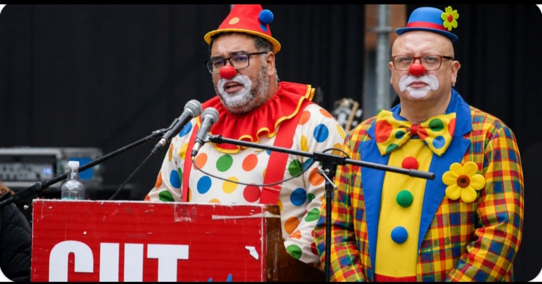 Nachoetherno's tweet photo. CUT 
Circo Único Tarados https://t.co/3TZNIFM1WC