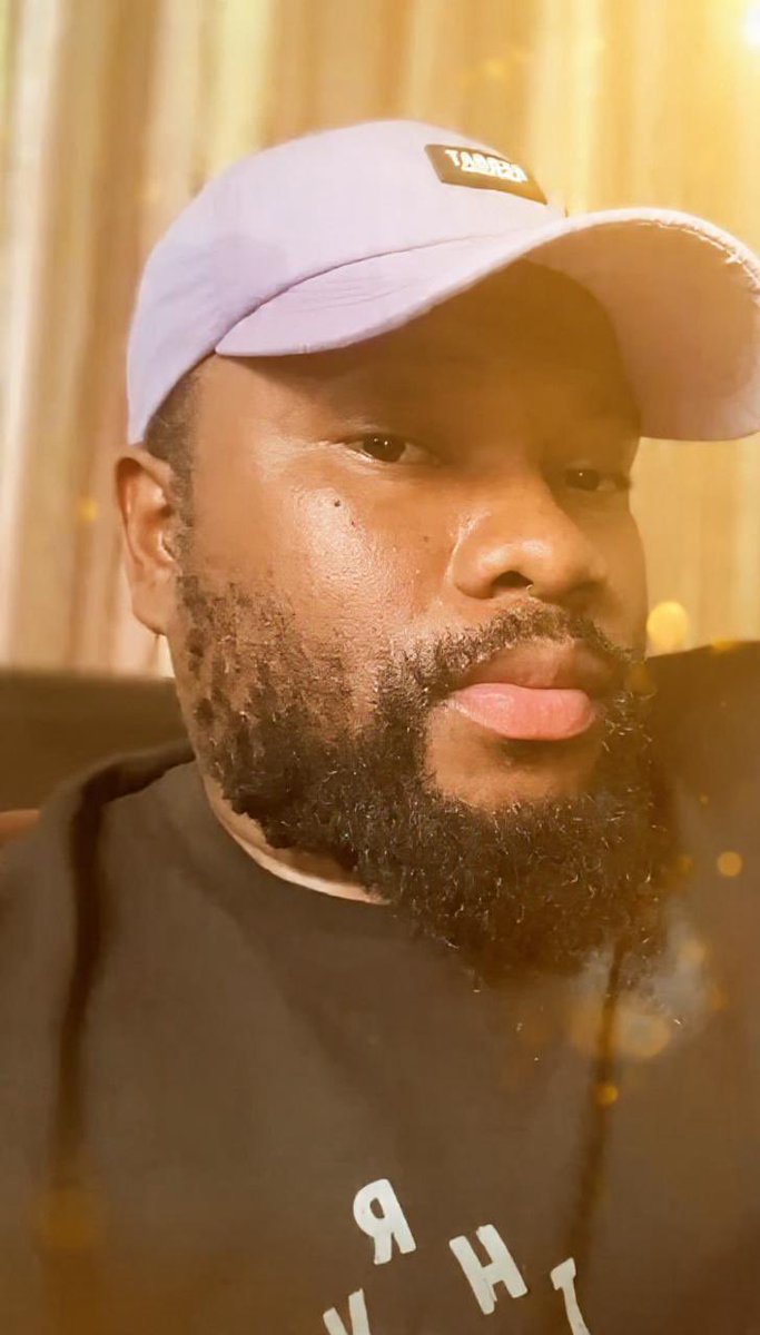-TEDDY THE CROONER⚛️♈️ tweet media