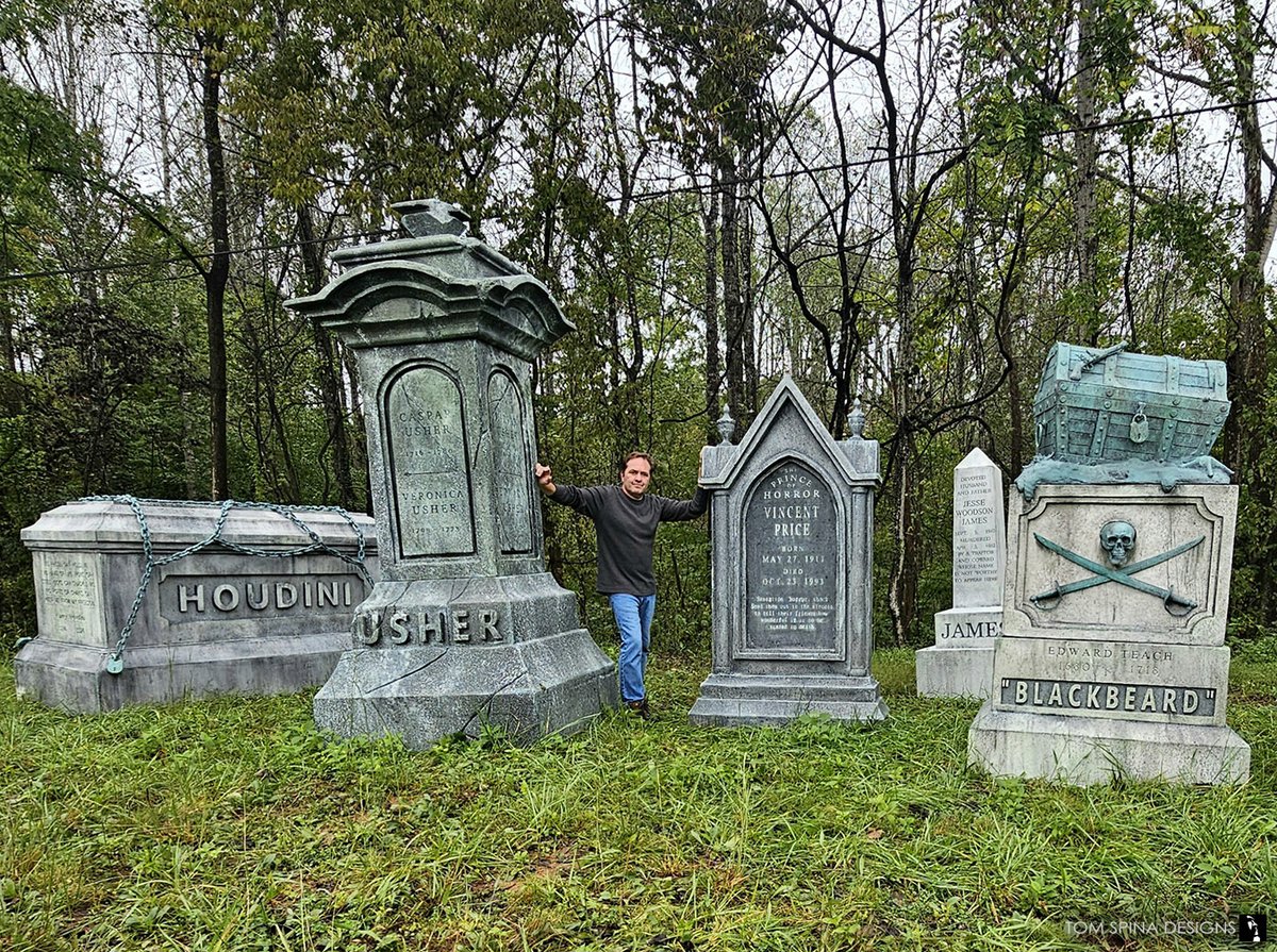 TomSpinaDesigns's tweet image. We're already #HalfwayToHalloween! Think about how cool your yard could look with custom foam #tombstones from our lead foam artist Rich Riley! Reach out via TomSpinaDesigns.com if you want to level-up your next spooky event.

#Halloween #yardtransformation #TomSpinaDesigns
