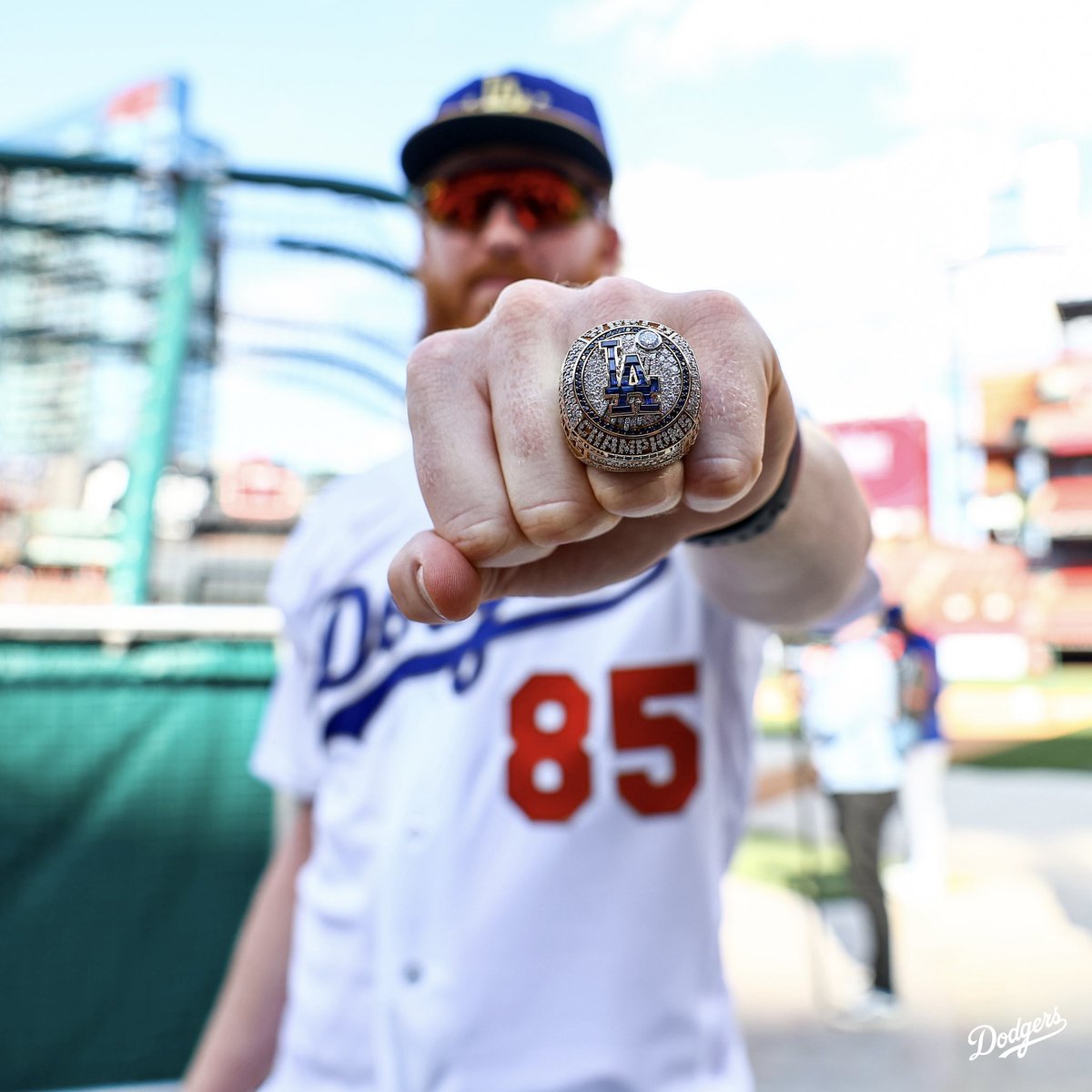 Los Angeles Dodgers tweet media