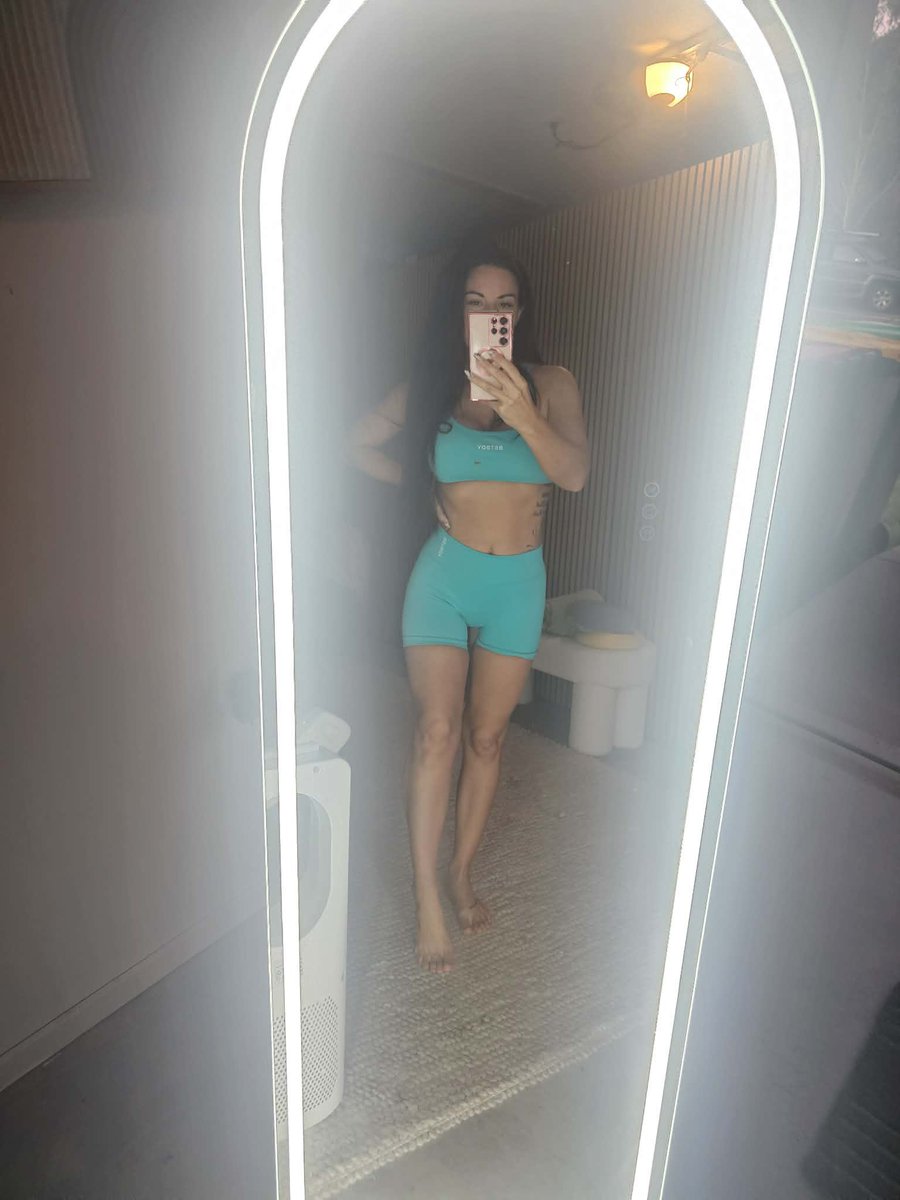 NeonGemini tweet media