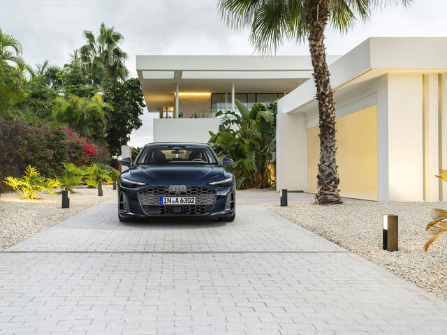 stokeaudi's tweet image. Premium isn’t just a badge 🔥

Audi delivers everyday luxury—refined interiors, confident road presence &amp;amp; effortless comfort on every journey.

View available Audi’s 👉swanswaygarages.com/new-cars/audi/…
#Audi #LuxuryCars