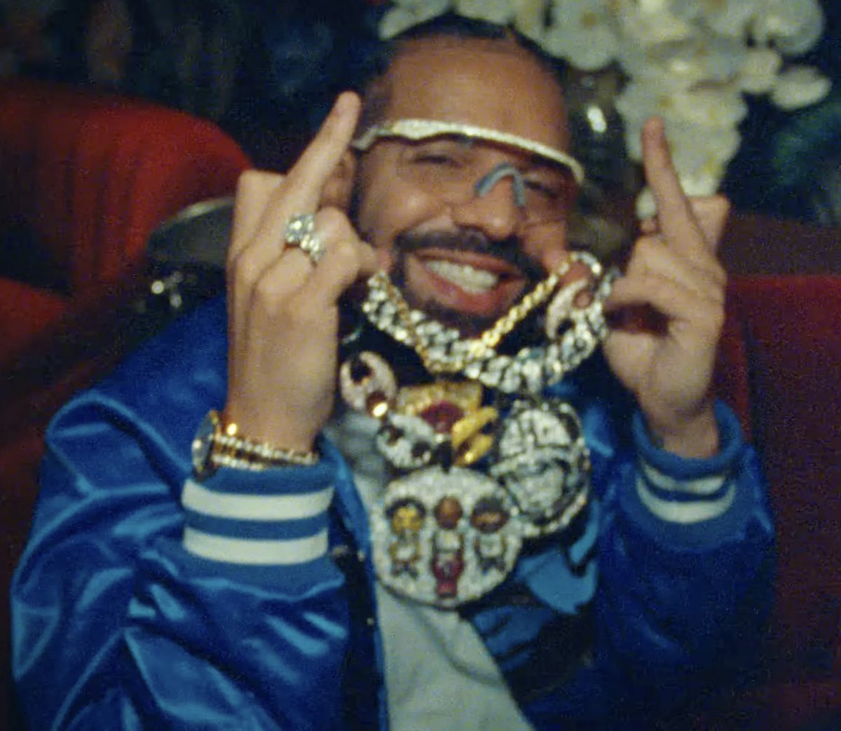 Drake Updates tweet media