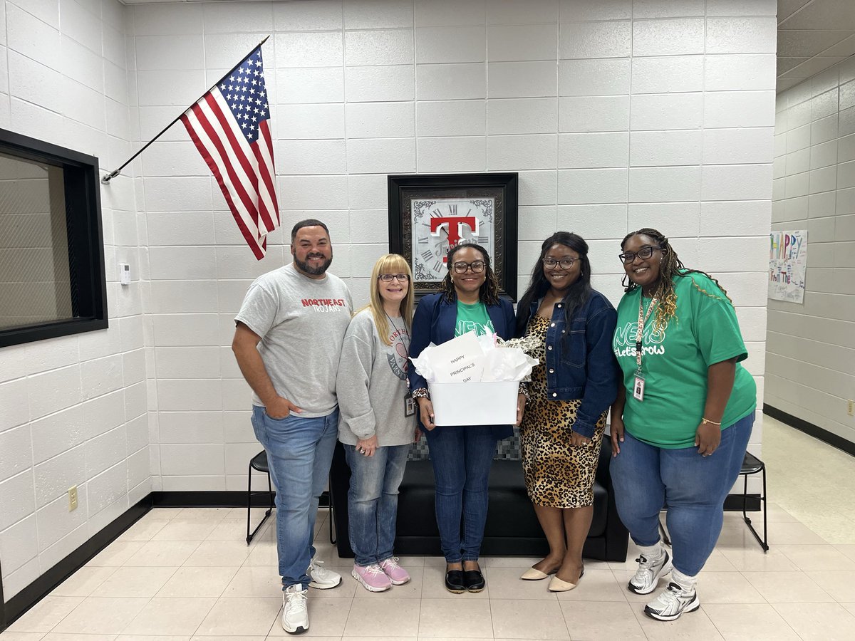 Shacora Moore, Ed.S. tweet media