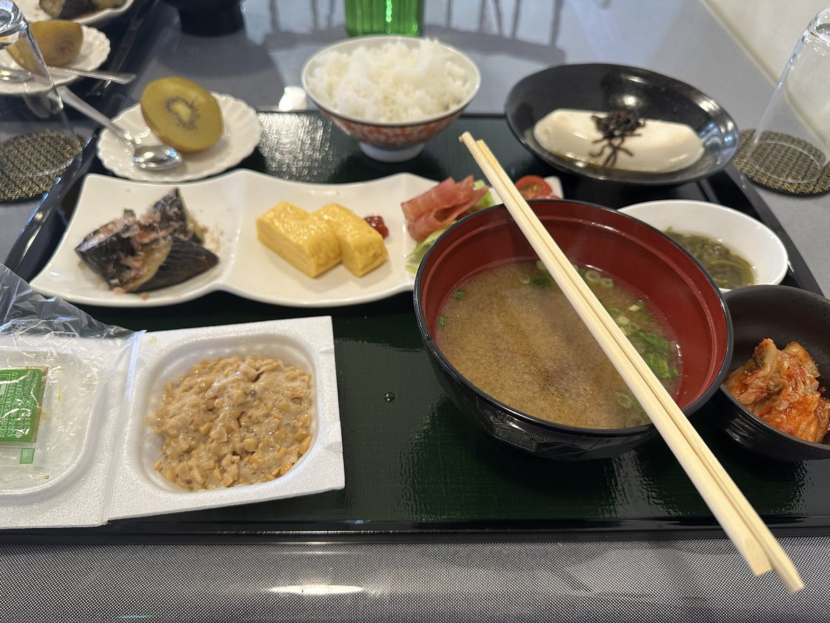 KUBOTA@カリーナとサンバー tweet media