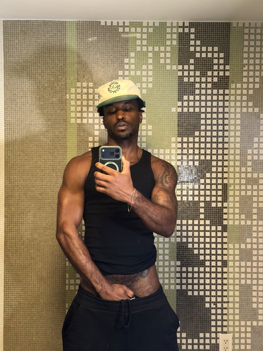Adrian Jean tweet media