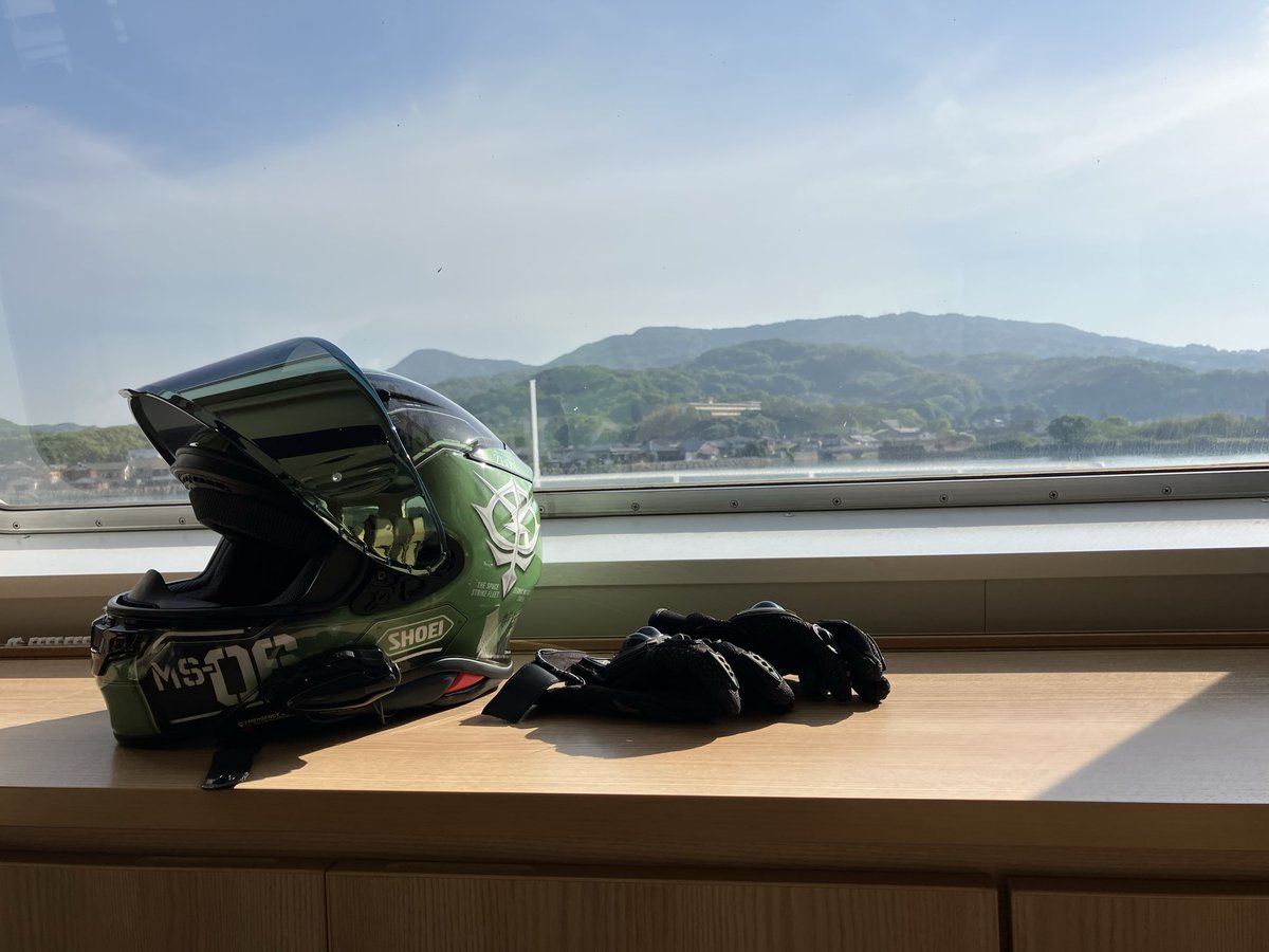 marcy835's tweet photo. 今日も朝早くからお出かけ。
8時の船でちっと船旅、イルカにあえるかな！
#ドラッグスター250
#バイク乗りと繋がりたい
#バイク好きと繋がりたい
#天草、#口之津 https://t.co/kNfKfvCGd7