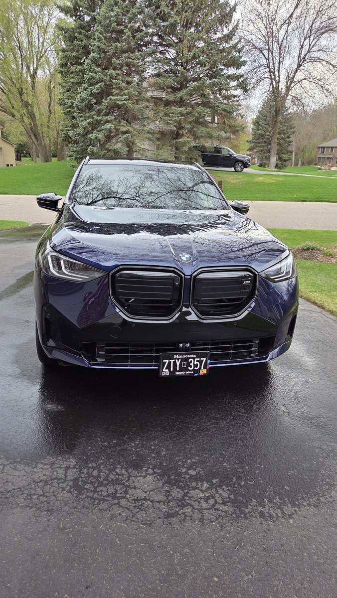 STONSHO's tweet photo. “Don't drill holes in your new BMW” Couldn’t have said it better ourselves 🤩 
#car #cars #bmw #frontendfriday #tgif https://t.co/LLPuXXMff4