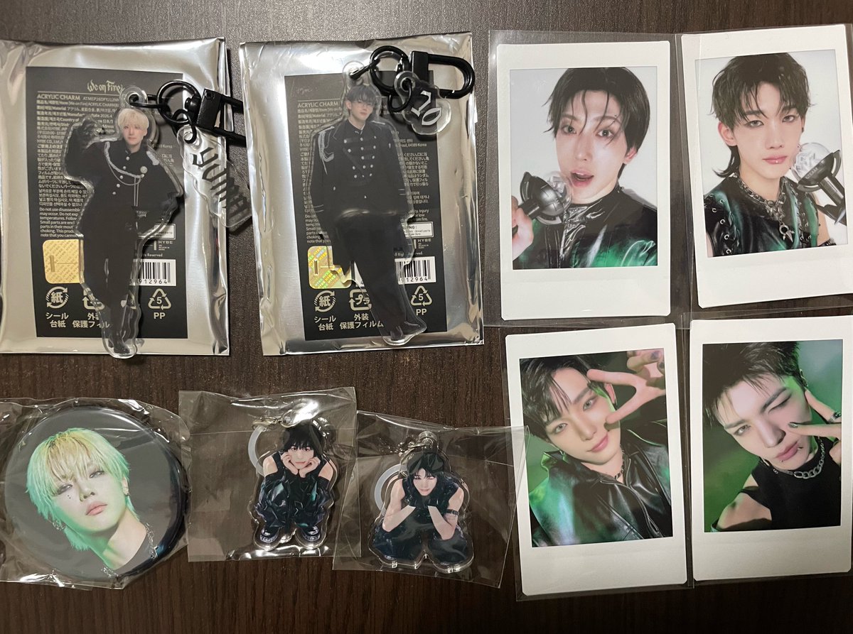 andTEAM 買取 交換 BLAZE THE WAY チェキ 缶バッジ We on fire