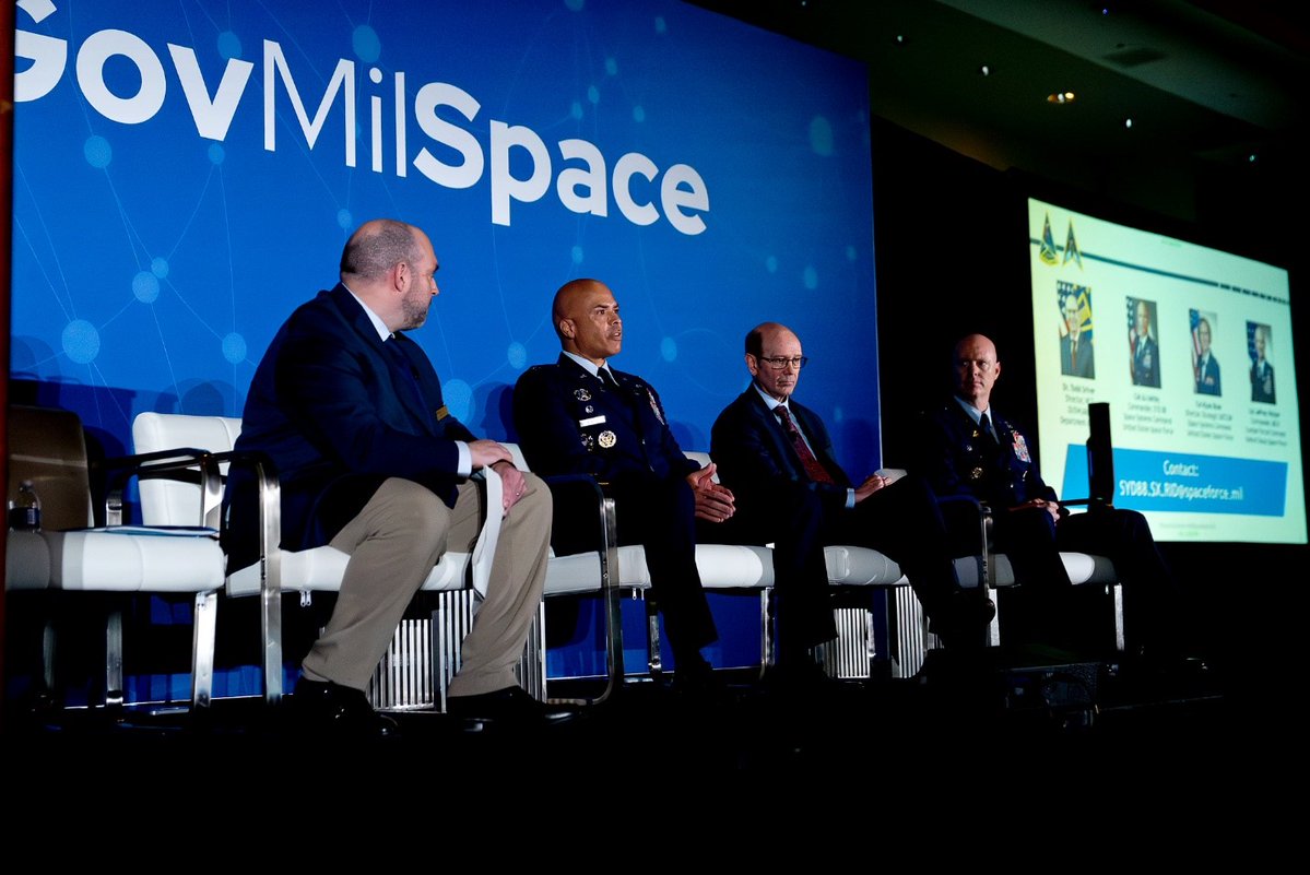 USSF_SSC's tweet image. 🌌Happy #NationalSpaceDay! Our SYD 88 teamed up with SATShow 2026 for a Reverse Industry Day sharing mission needs &amp;amp; forging next-gen capabilities for warfighters. Together, we’re accelerating innovation to secure space and our communications unstoppable. ssc.spaceforce.mil/Newsroom/Artic…