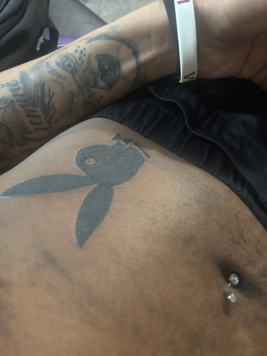 Prettyboylowasab tweet media