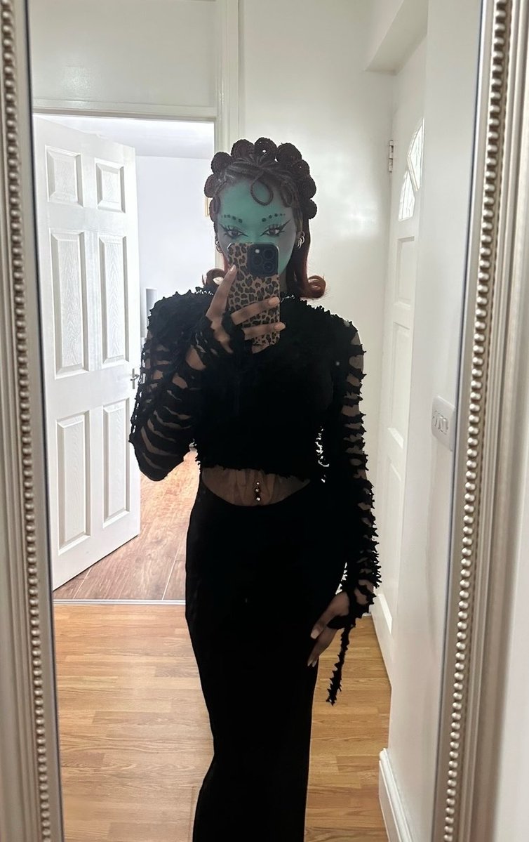 𝕸𝖎𝖒𝖎 مريم 🕸️🕷️ tweet media