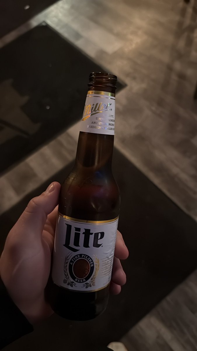 BenDoverly24's tweet photo. Who’s boozing right now? #expand https://t.co/7WS9708V4M