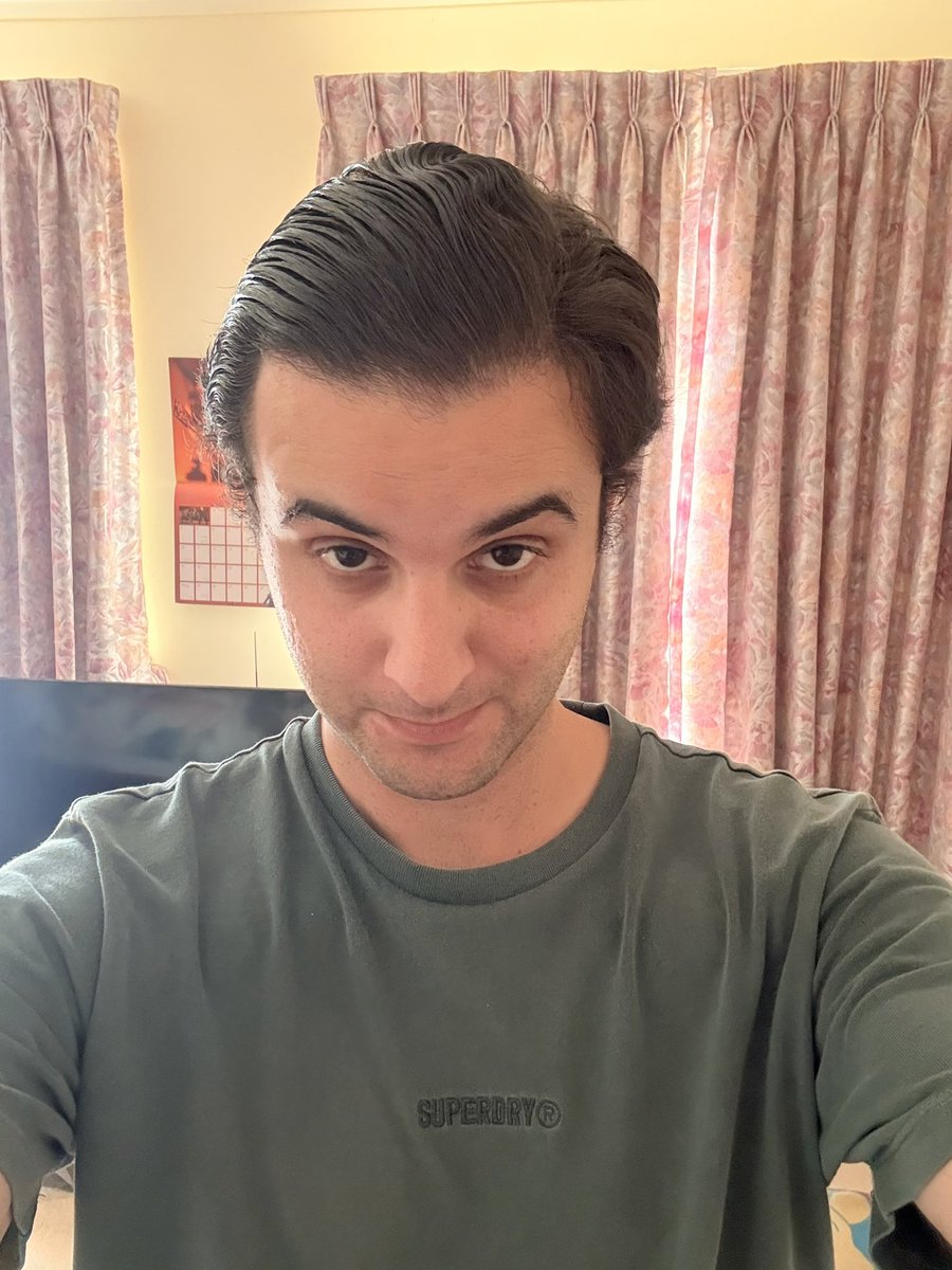 DeanSalamouras's tweet image. Slicked Hairstyle (1/5/2026)

#Hairstyle
#Hair
#Selfie
#Modelling 
#Slicked