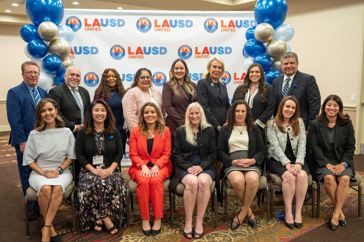 LAUSDHR's tweet photo. 🏫🌟Leading the way and inspiring greatness!

Congratulations to the @LASchools 2026 Principal of the Year, Olivia Flores-Torres of Panorama City ES and the 2026 Assistant Principal of the Year, Alejandro Oropeza from Jefferson HS. 

#POY #APOY https://t.co/DozvWsMb6y