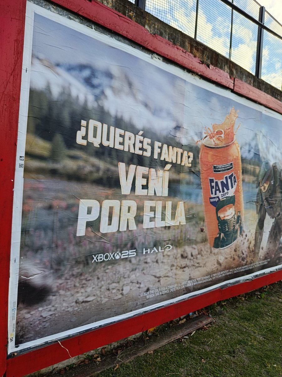 Ignacho_10's tweet photo. Feliz Cumpleaños @dogarsur2 ¿Querés una fanta? https://t.co/dtWo0XZTA3