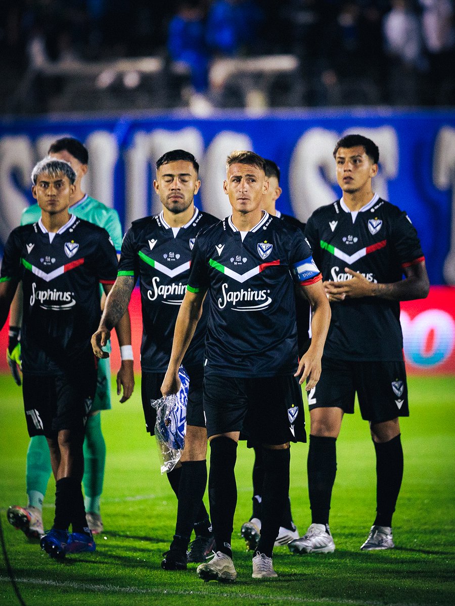 👍 VÉLEZ CLASIFICÓ A OCTAVOS DE COPA ARGENTINA

🔵 ¿Qué te pareció el partido? Lo analizamos en vivo: youtube.com/watch?v=o_RBg5…