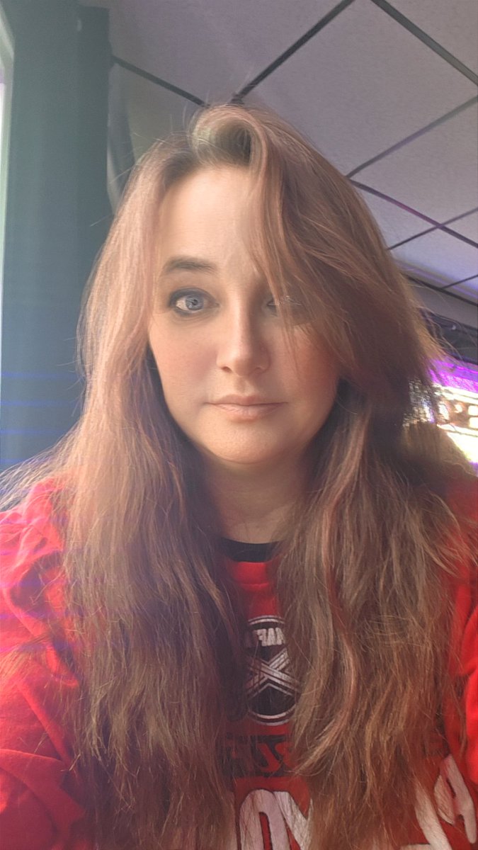 LynnMarie tweet media