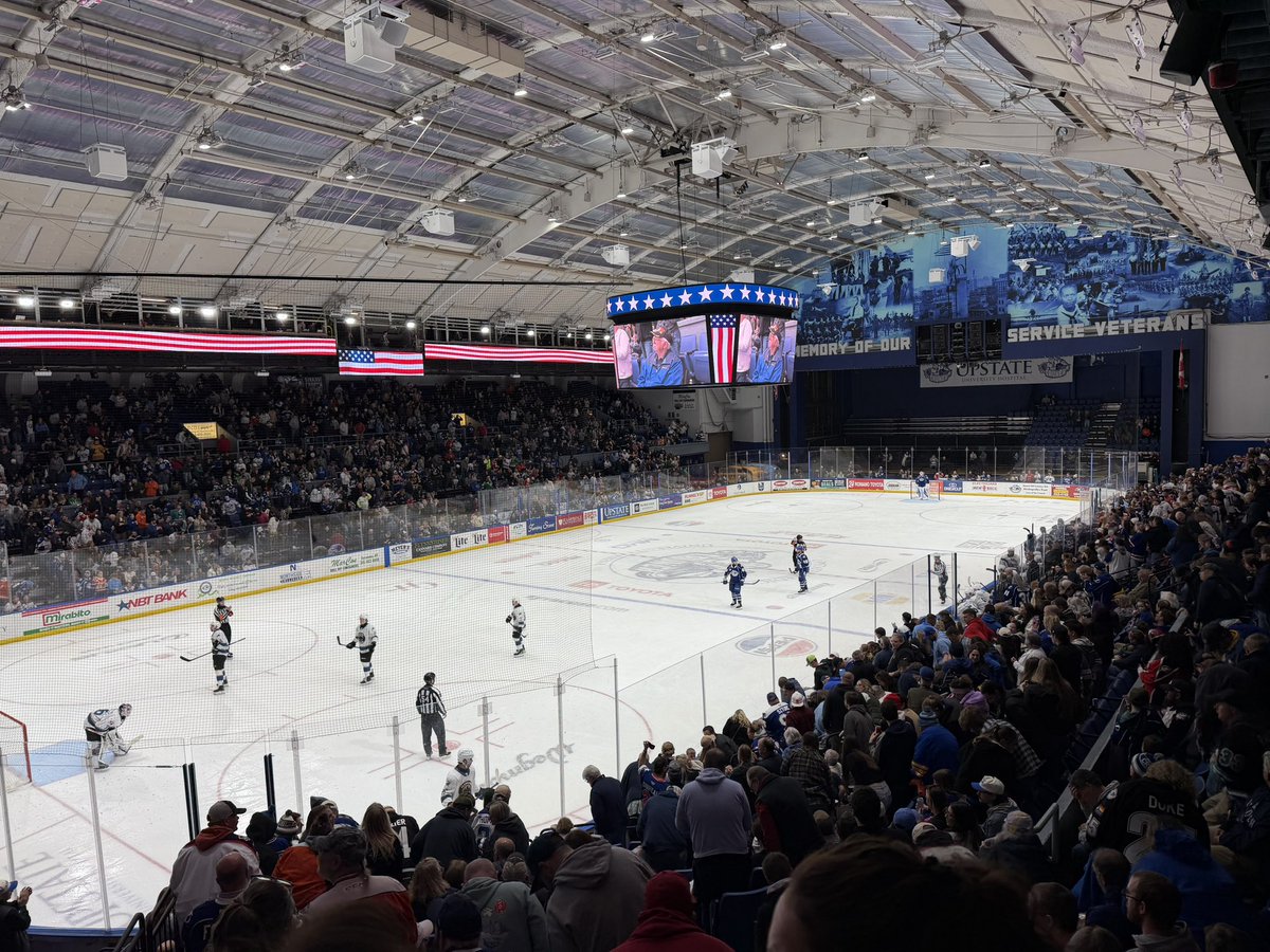 kdcoffey93's tweet photo. @SyracuseCrunch View from section 210, Row F, Seat 2

#tullyspucks https://t.co/SmXx3eBebI