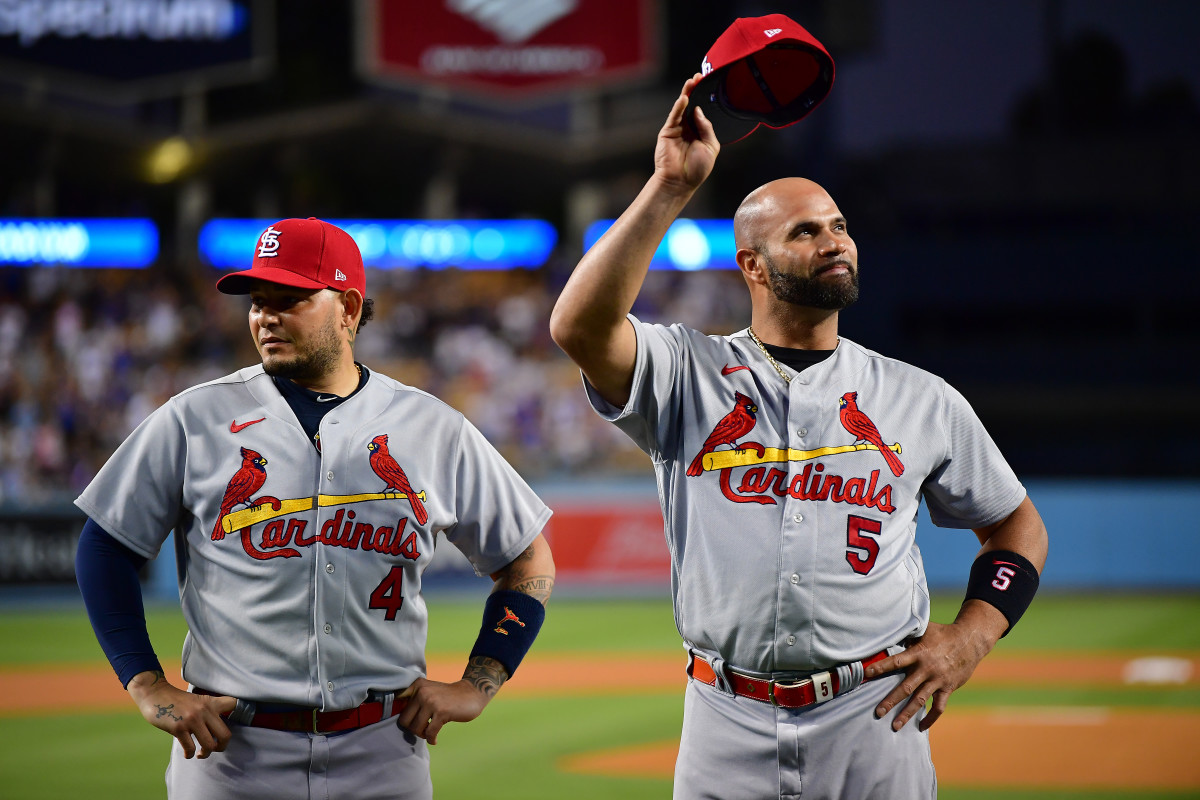 Albert Pujols y Yadier Molina fueron electos al Salón de la Fama de los St. Louis Cardinals y serán exaltados en septiembre.

En dos años, también serán exaltados juntos al Salón de la Fama del Béisbol en Cooperstown, en 2028.