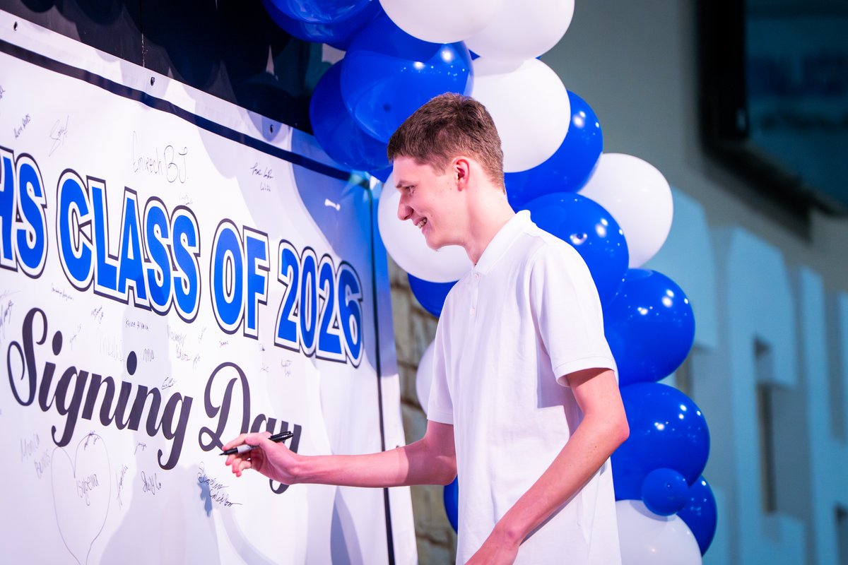 BastropISD's tweet photo. Signing Day at Cedar Creek High School!🎓🦅

Class of 2026 seniors made it official, committing to college, careers, and military service. Proud of these Eagles and their next steps. https://t.co/SVKmcAokZ0
