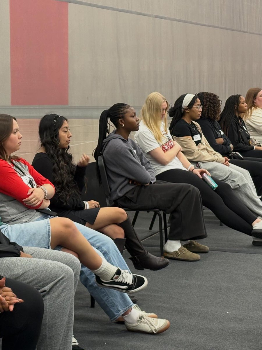 NC_Counsel's tweet image. This week @NCHS_panthers students joined the Marion County Youth Violence Prevention Coalition Youth Summit and @RachelsChalleng Chain Reaction Day—two events focused on students as a powerful force for preventing bullying/violence &amp;amp; spreading kindness. #WeGrowPanthers